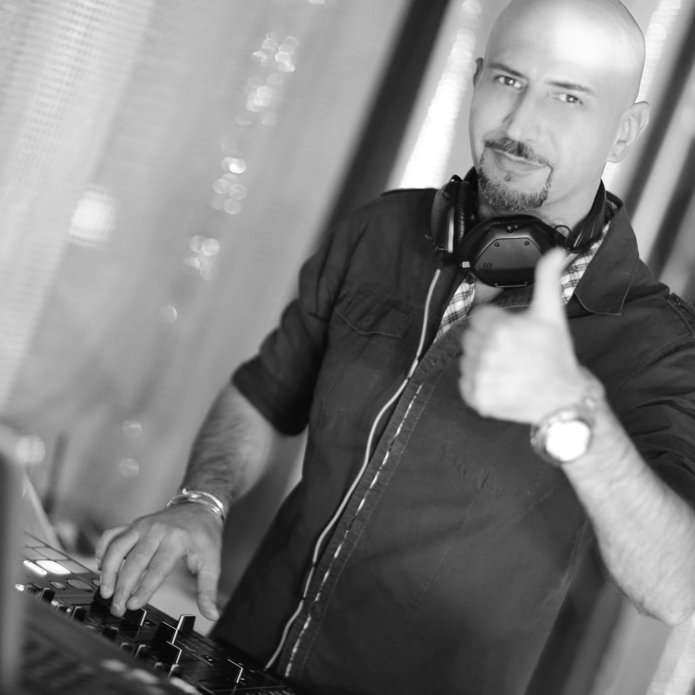 Dj Mozart