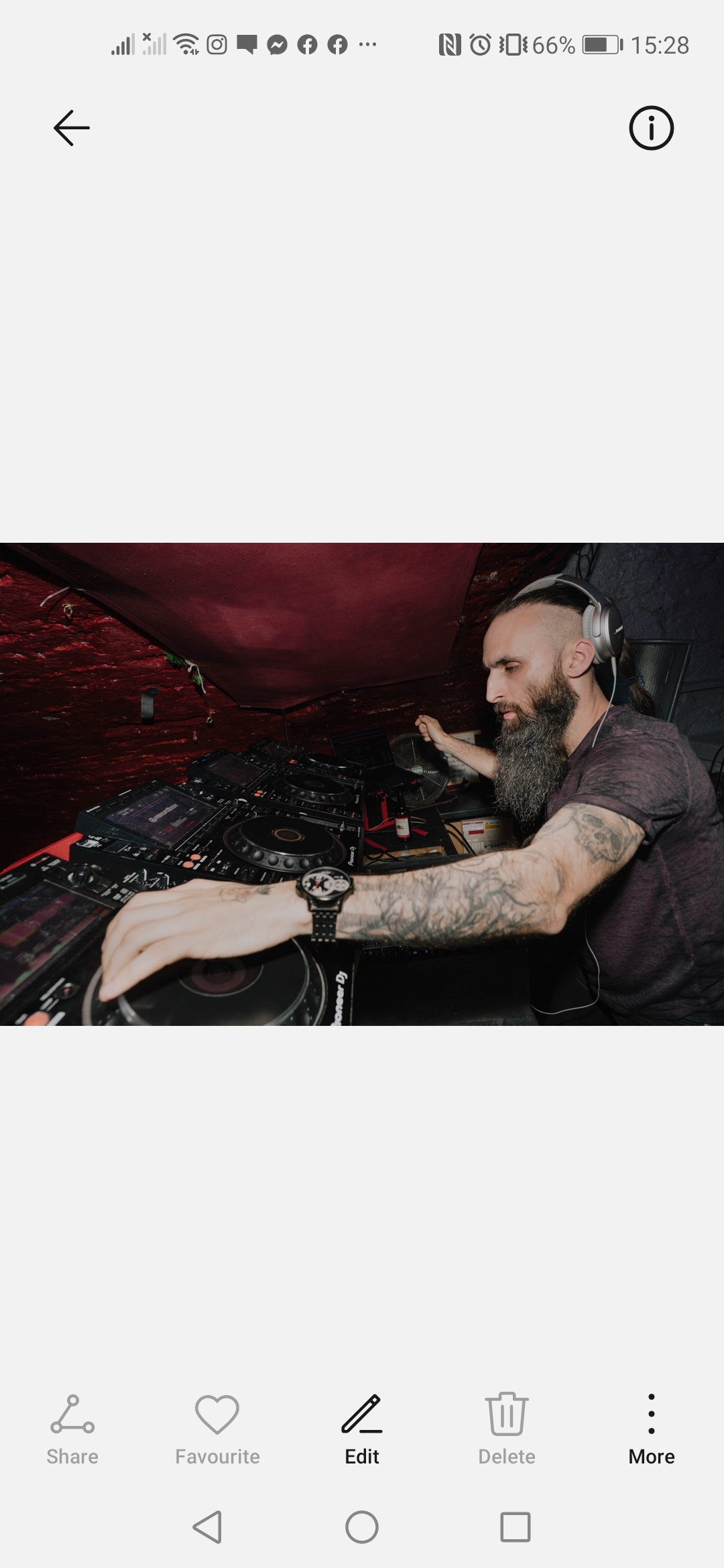 DJ Dingo