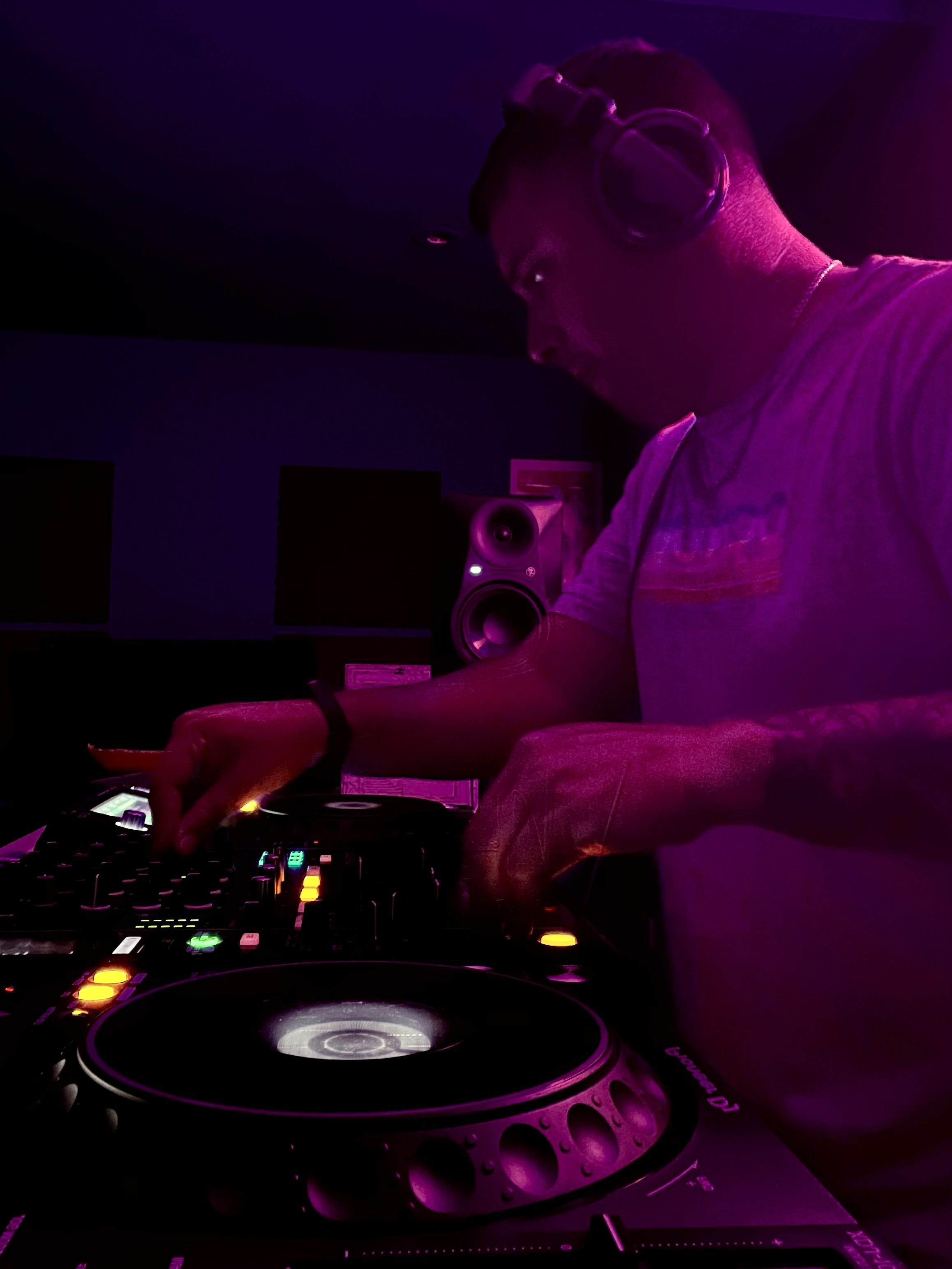 dj maxy (ar)