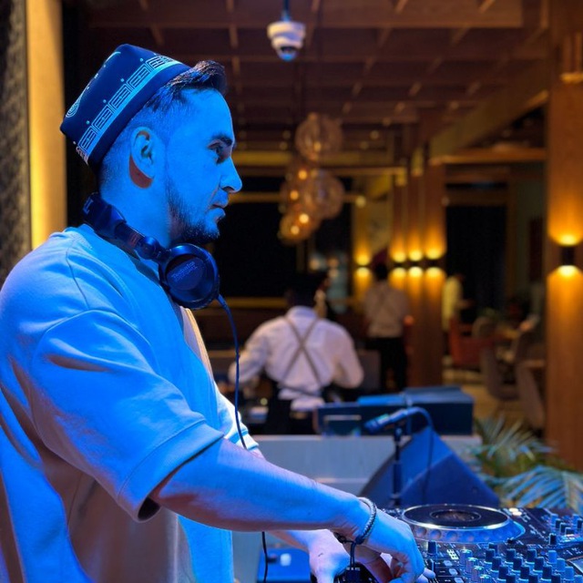 DJ WALLSAR