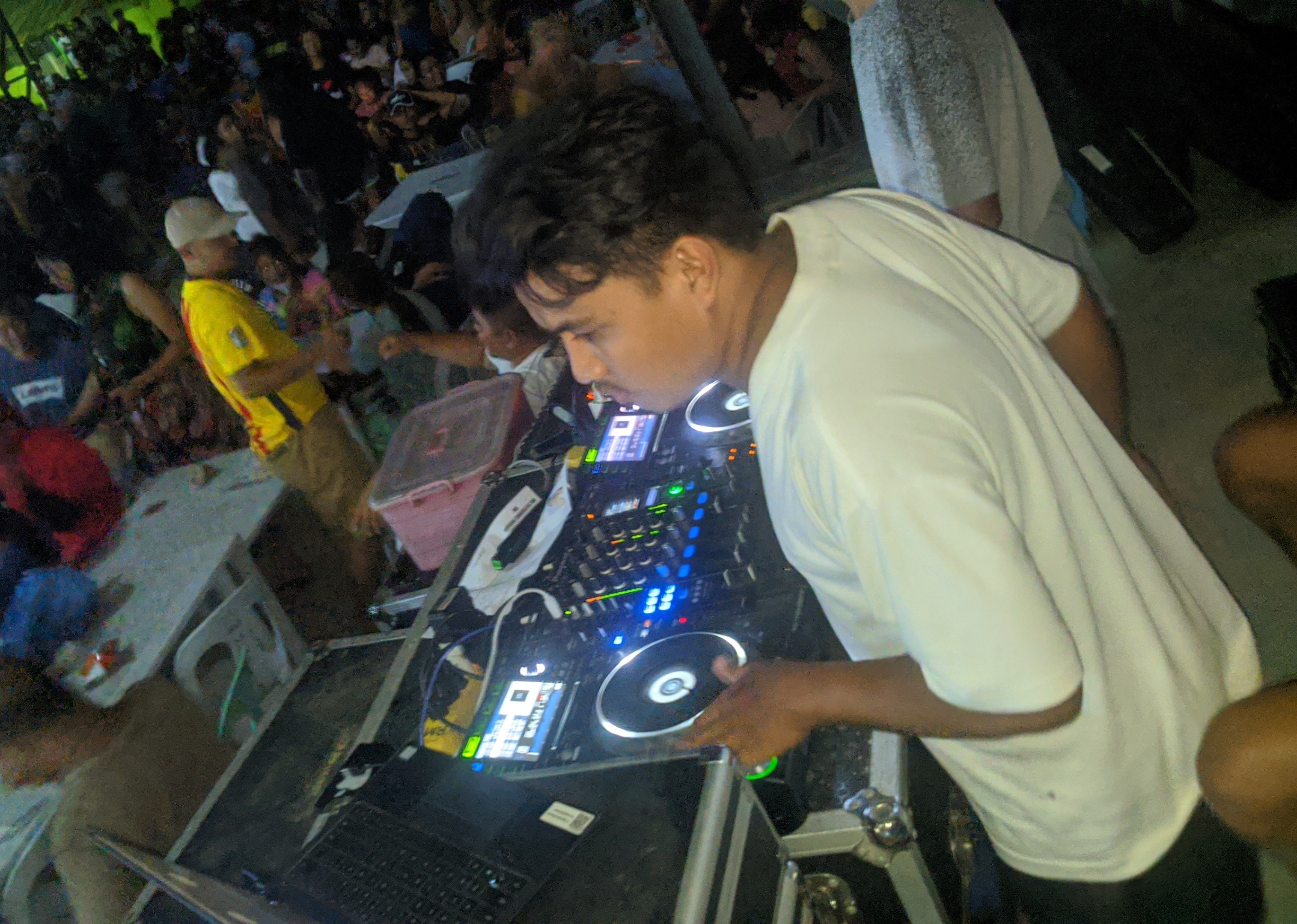 Dj jr