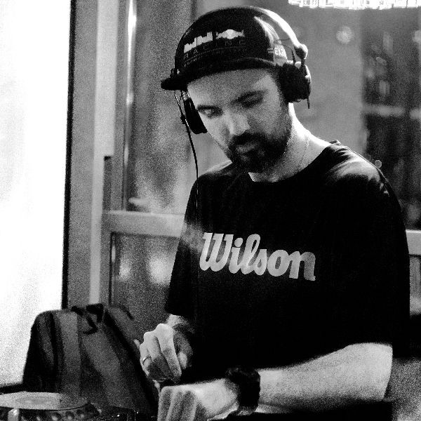 Dj Grossman