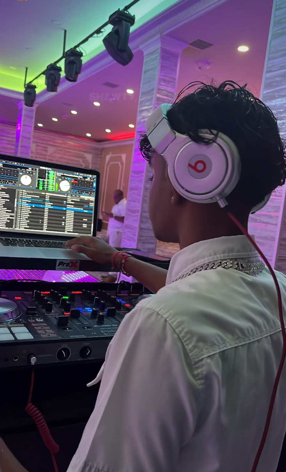 DJ Videsh