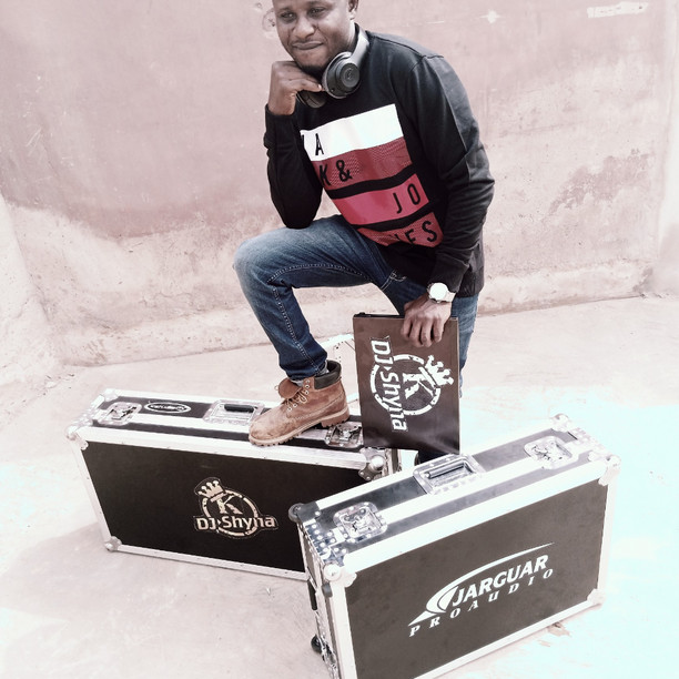 Dj shyna