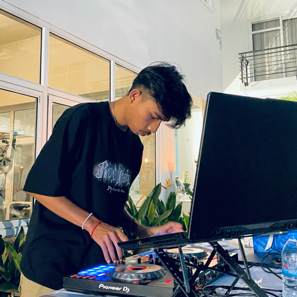 DJ Series