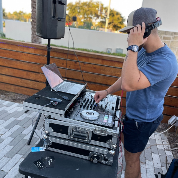 DJ Eli