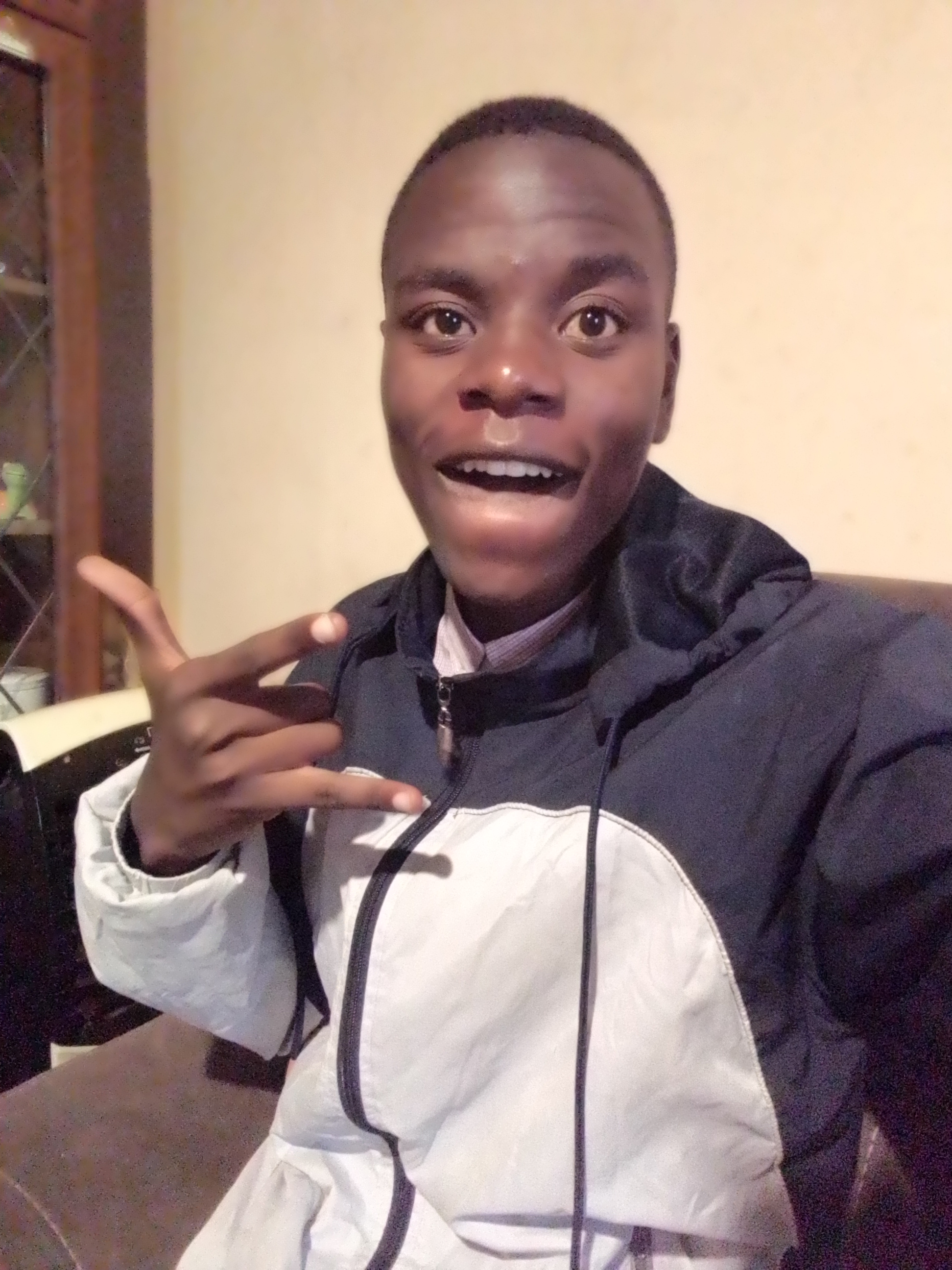DJ Ndesio