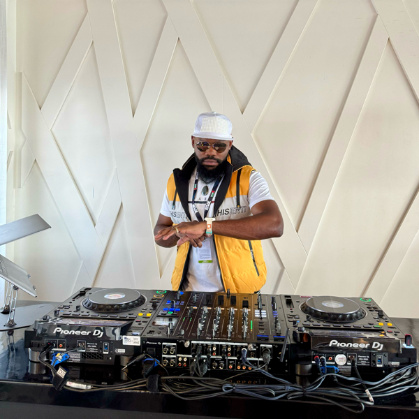 Dj shilo