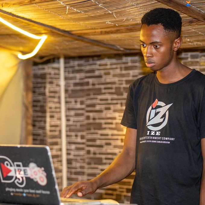 Dj Dollarsign