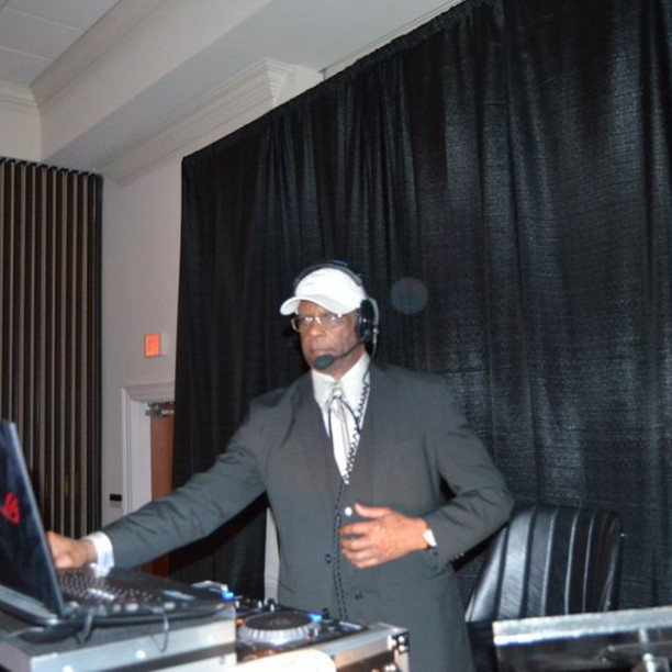 DJ Starchild