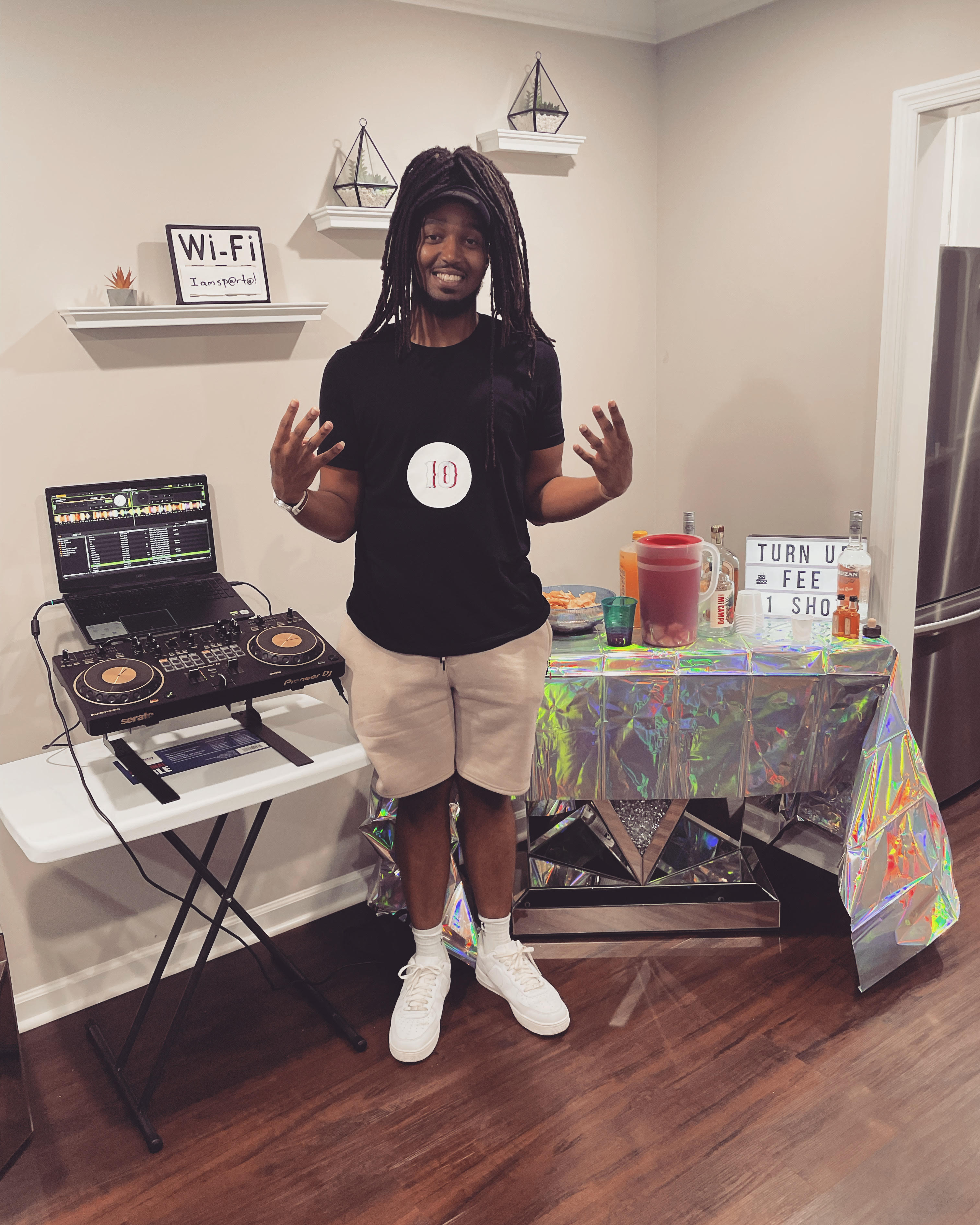 DJ HunchoTendru