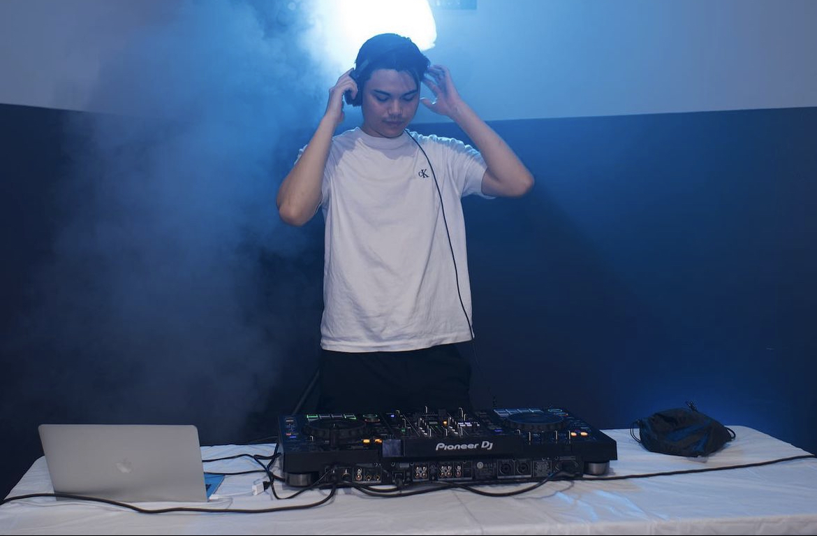 DJ TECHNOIZE
