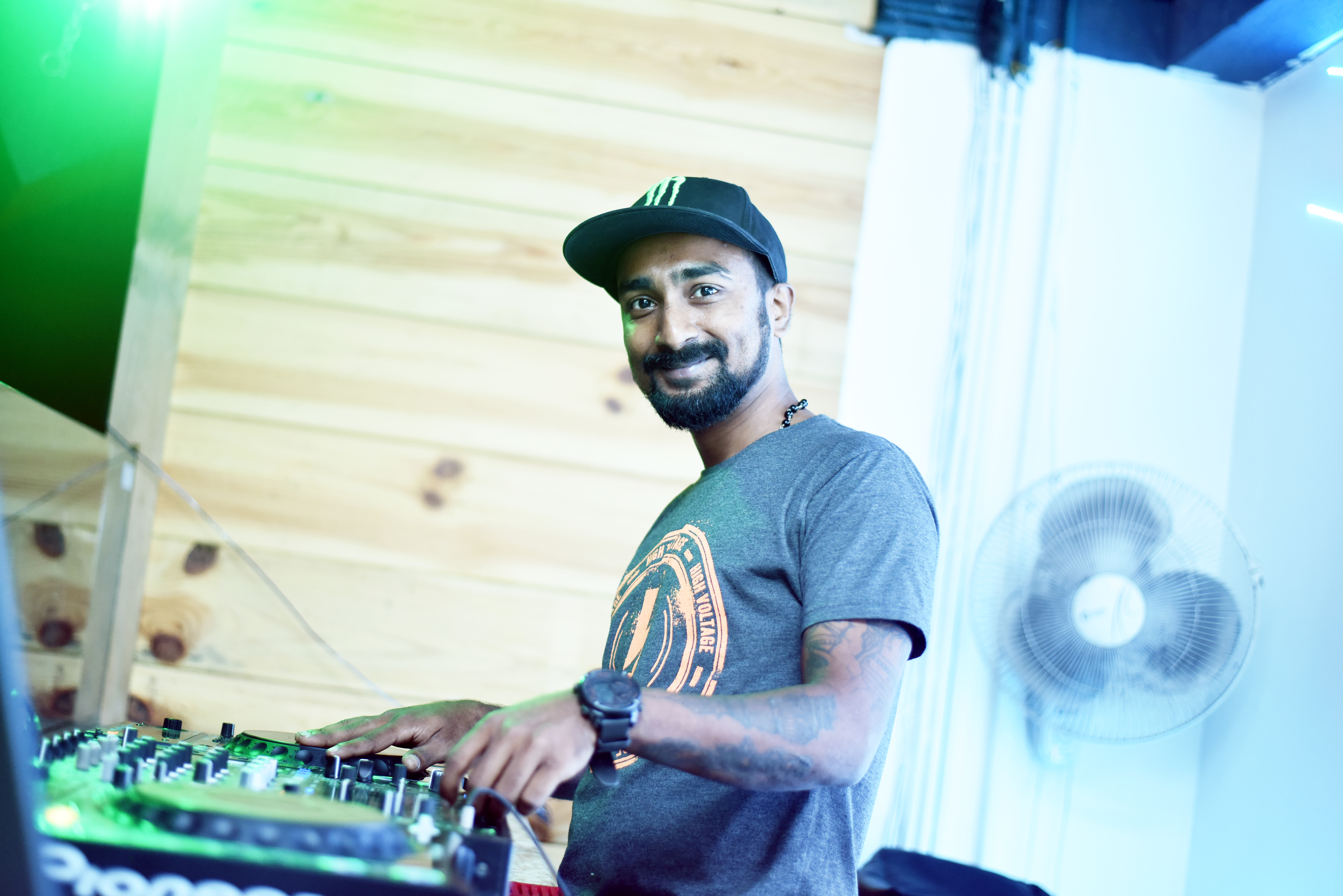 DJ ANKUR (Cosmic Dhatu)