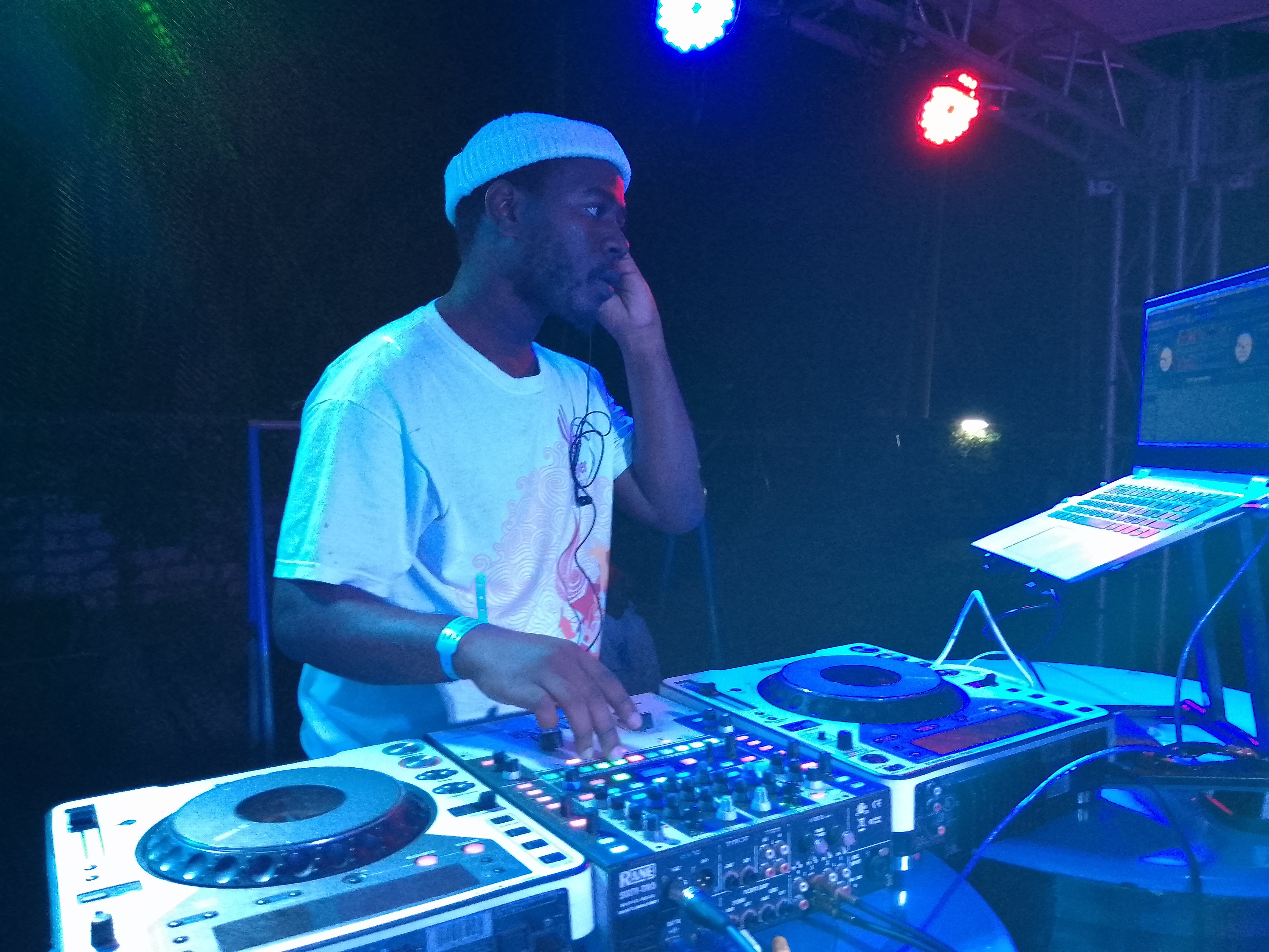 Dj Cedeh