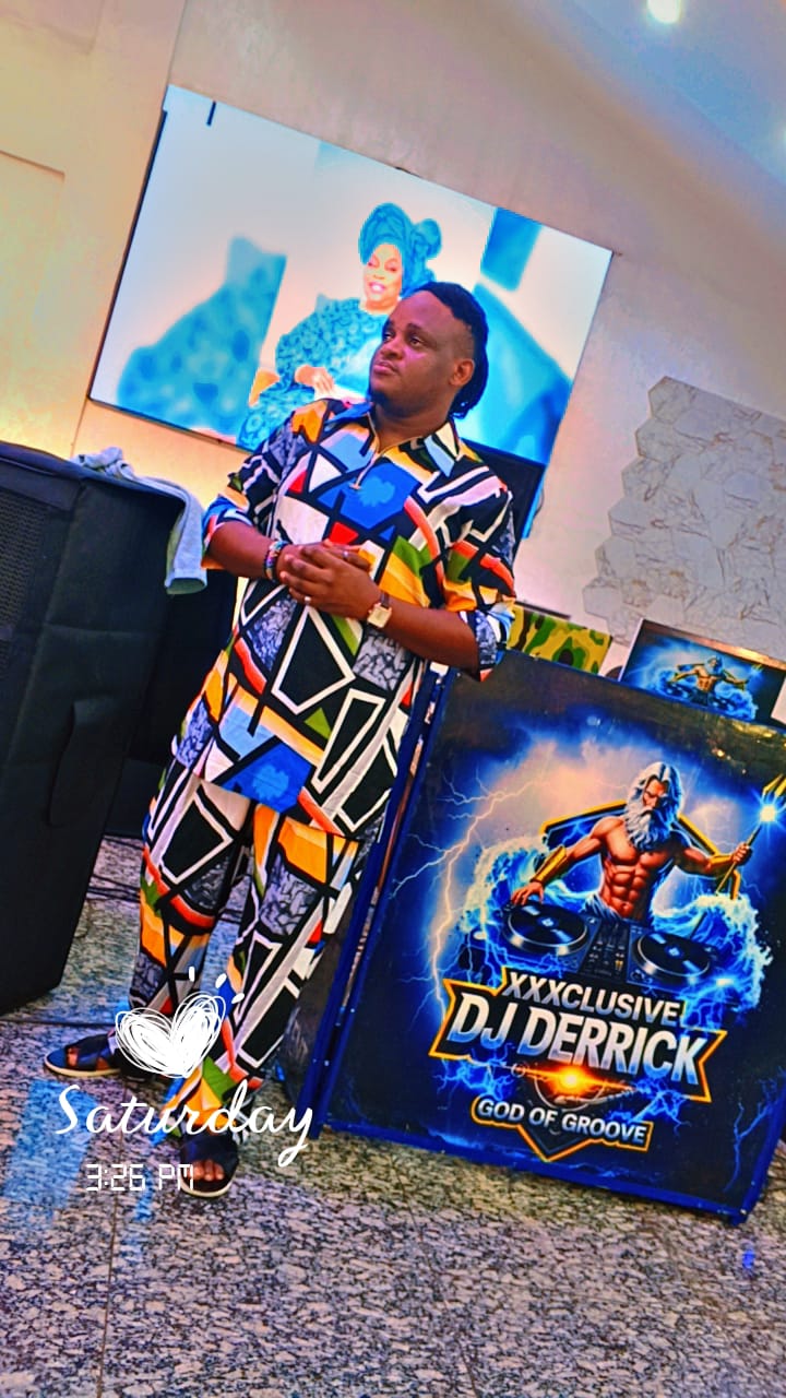 Xxxclusive Dj Derrick 