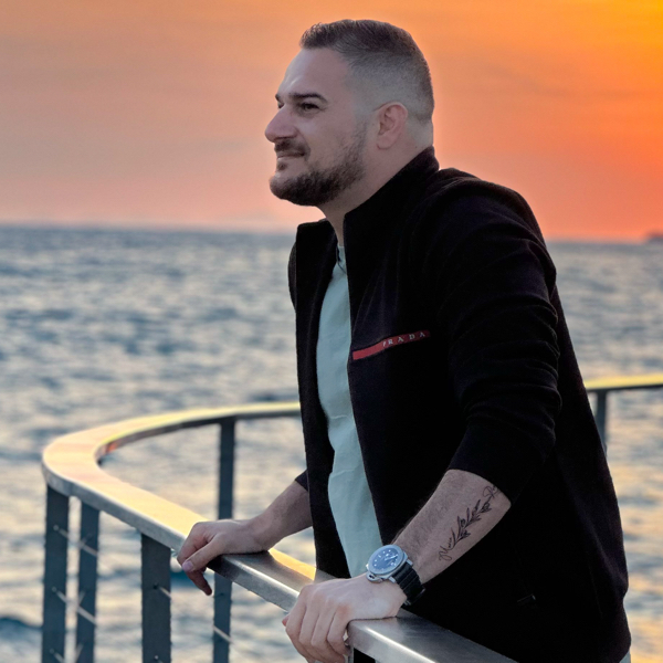 DJ KRONIC