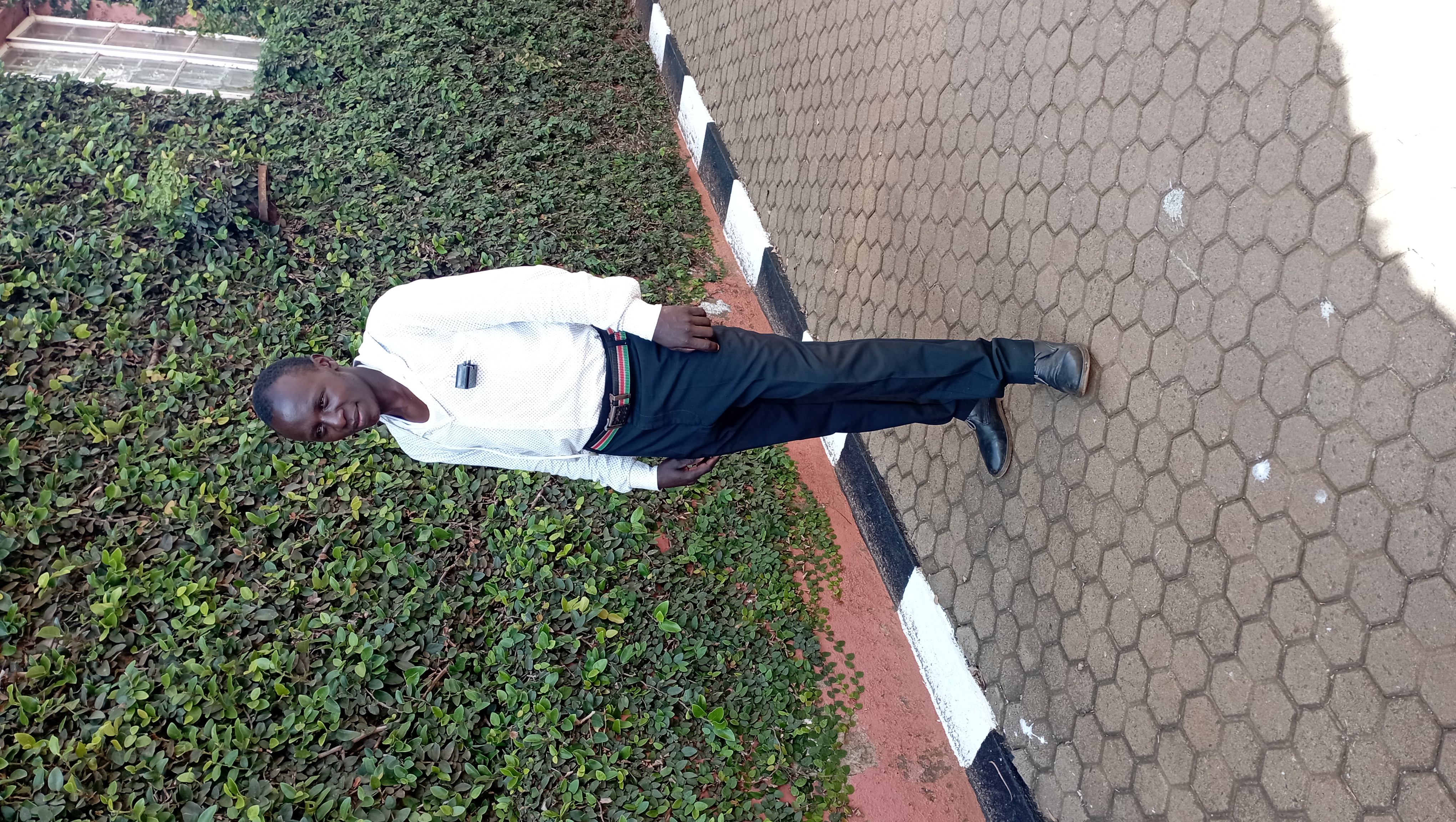 Dj laro 2 5 4