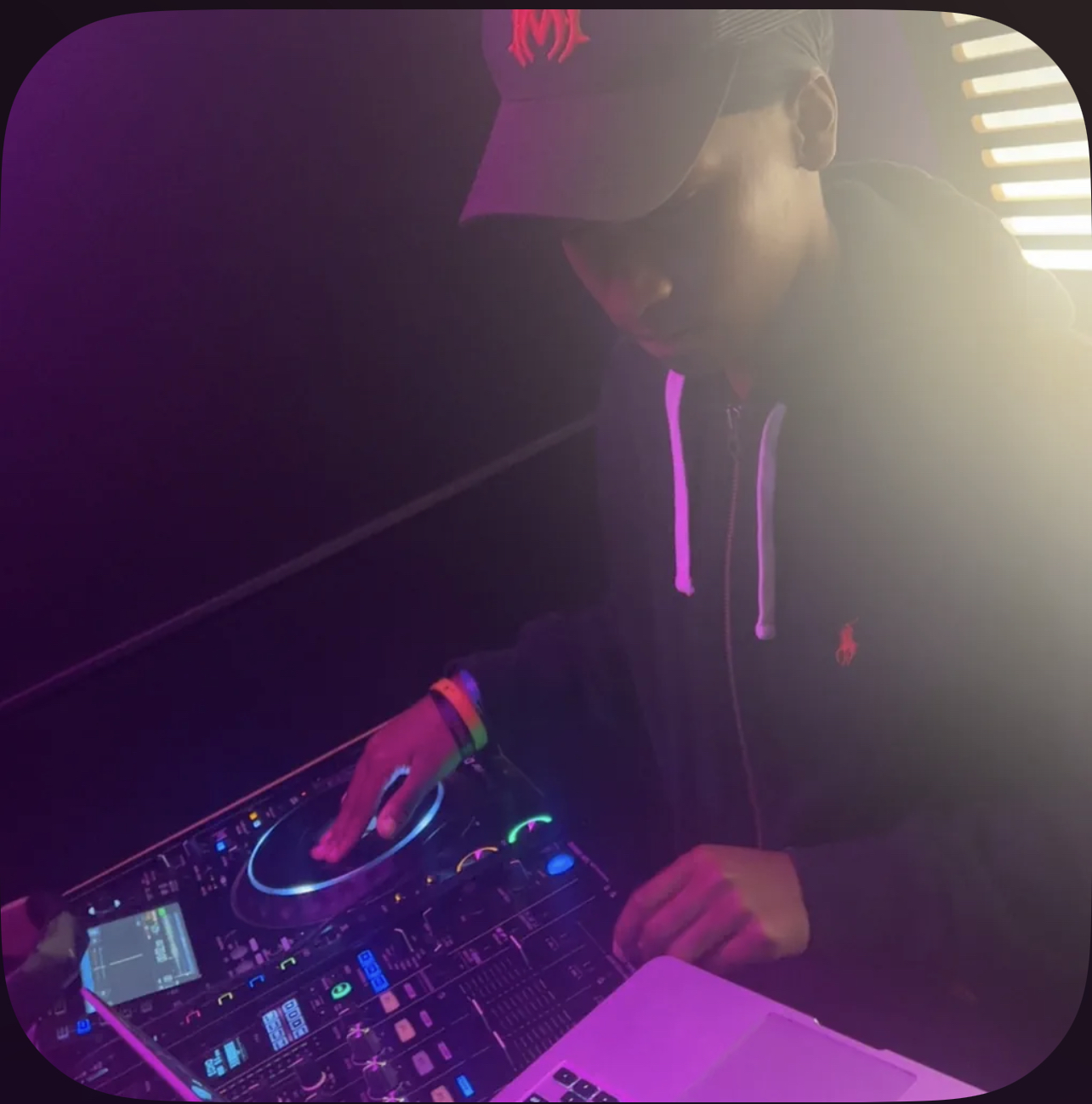 Dj Emz