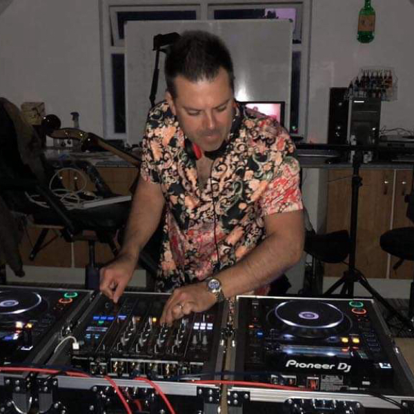 Dj Daz