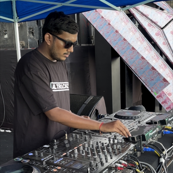 ALTRACKZ