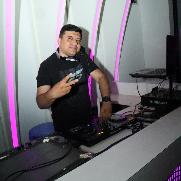Dj Anand ( Dj Andy)