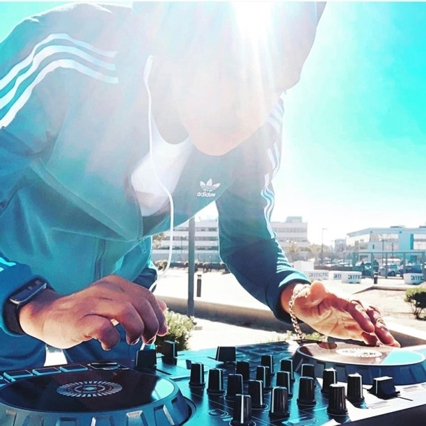 DJ FRSH