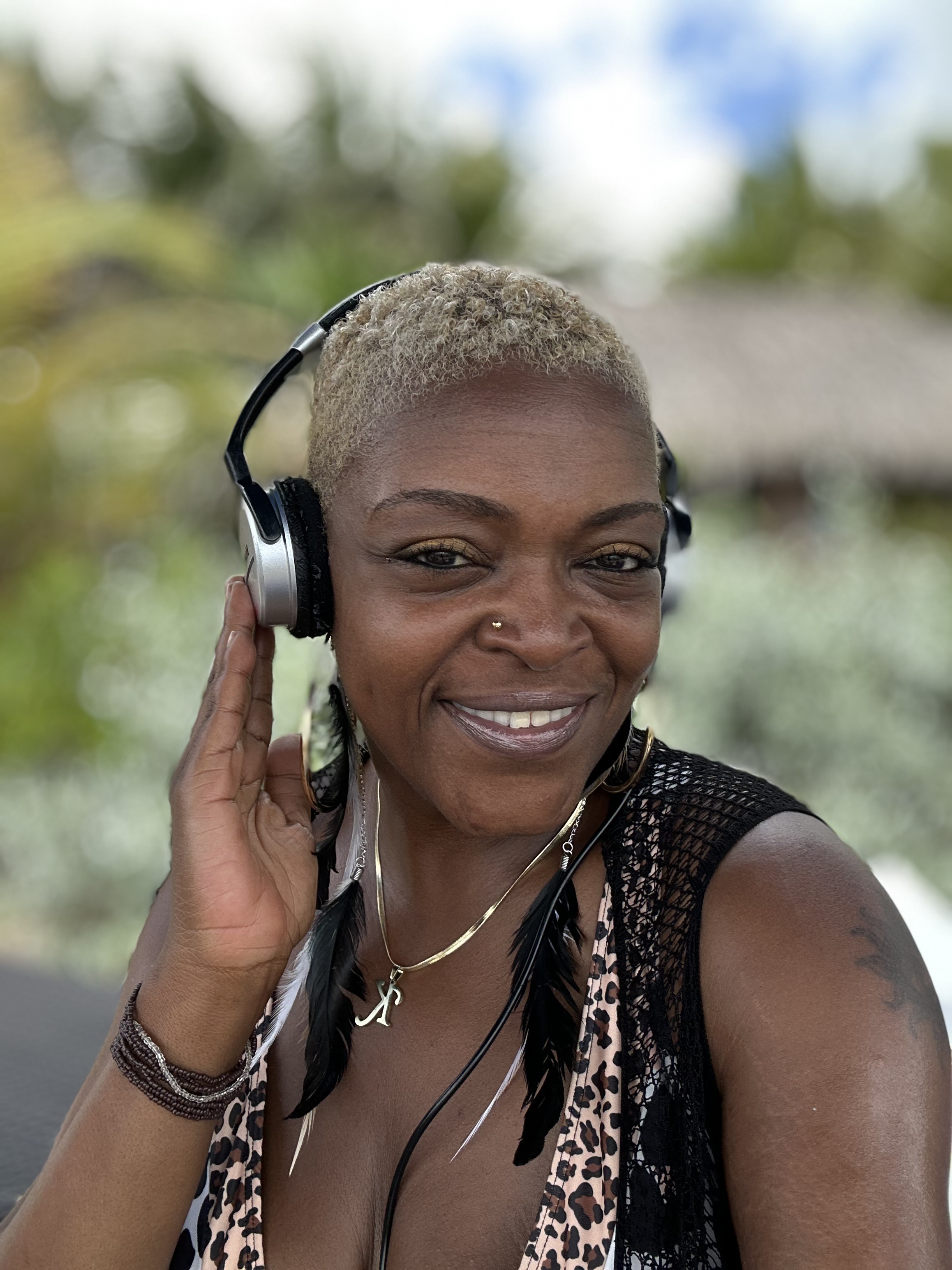 Deejay Feather