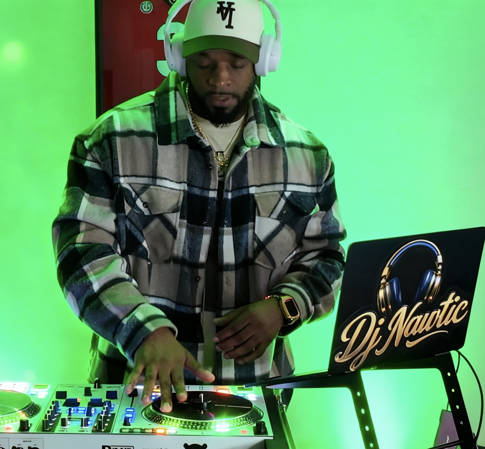DJ Nawtic