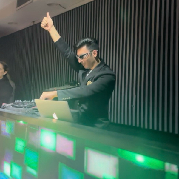 Dj mani Af