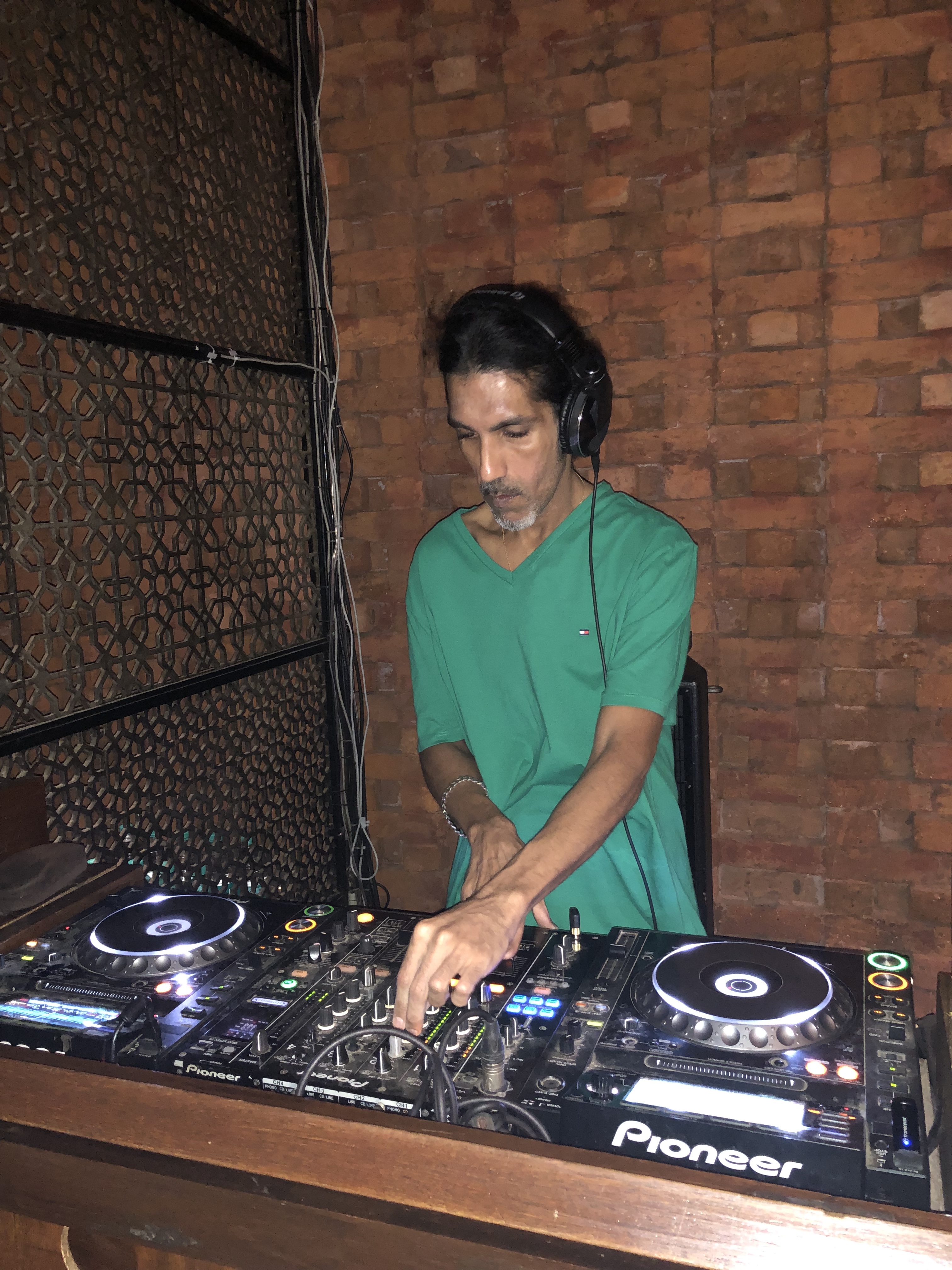 dj PM