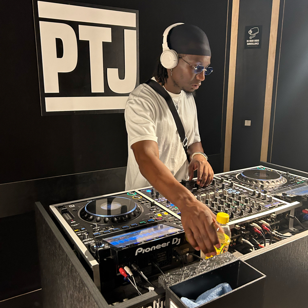 Dj Solomon 