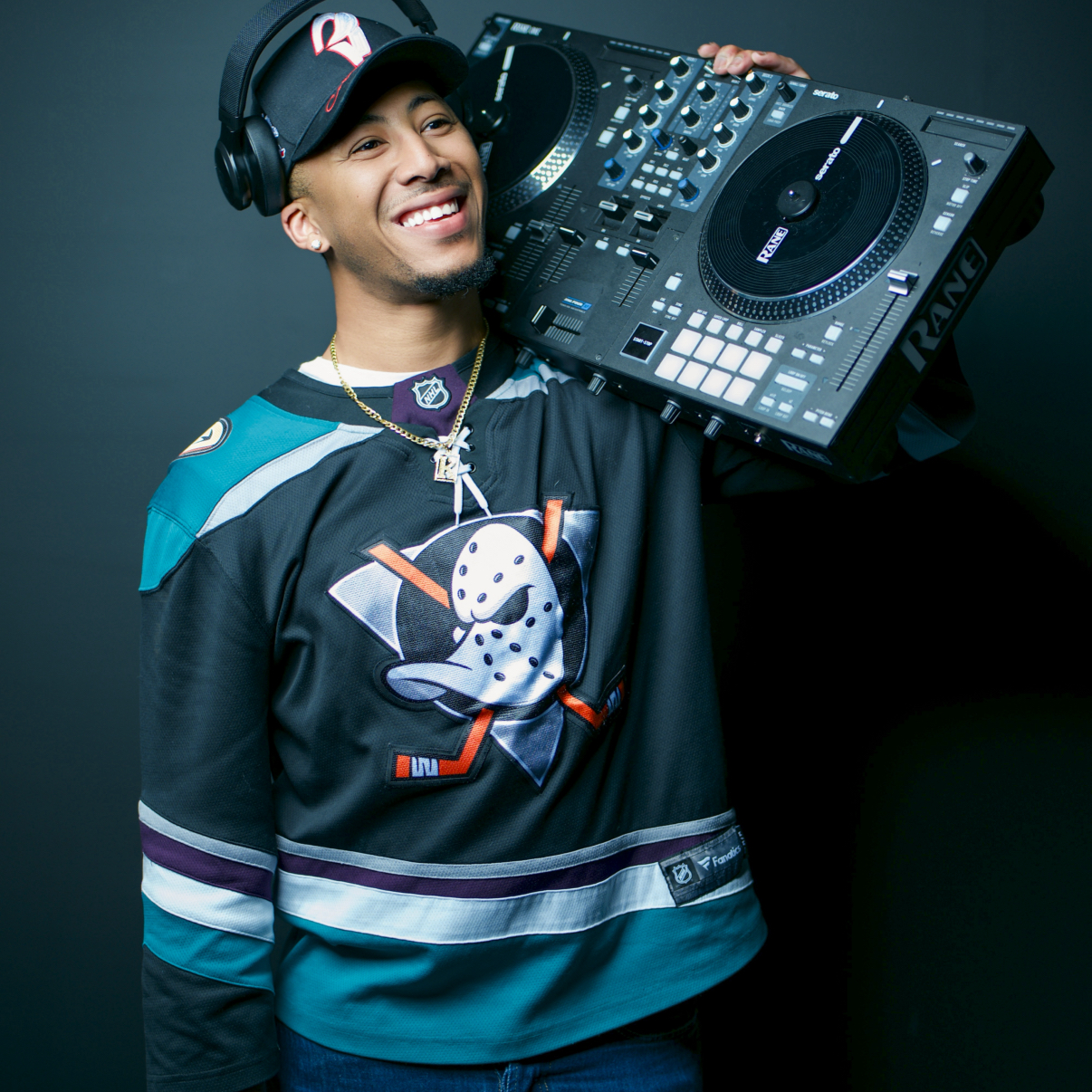 DJ 2K