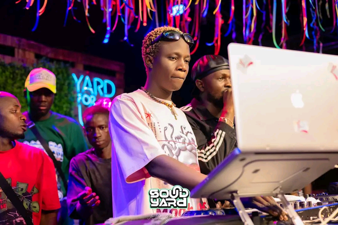 DJ360