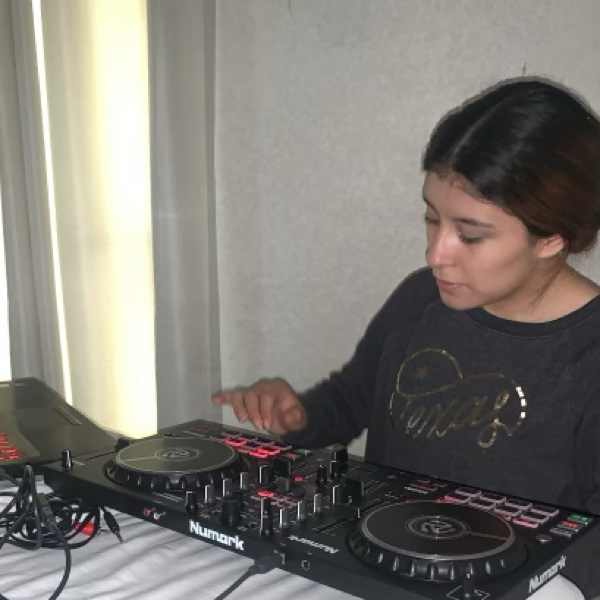 DjMello