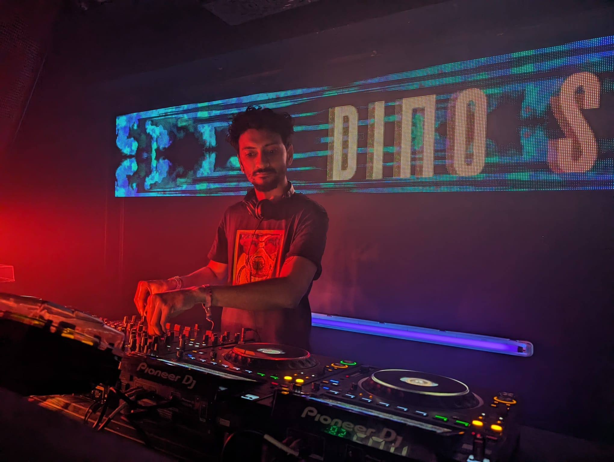 Dino S