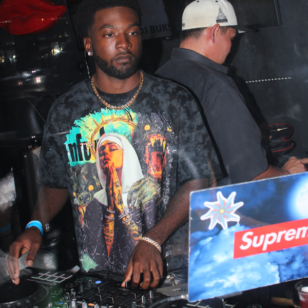 Dj_EY