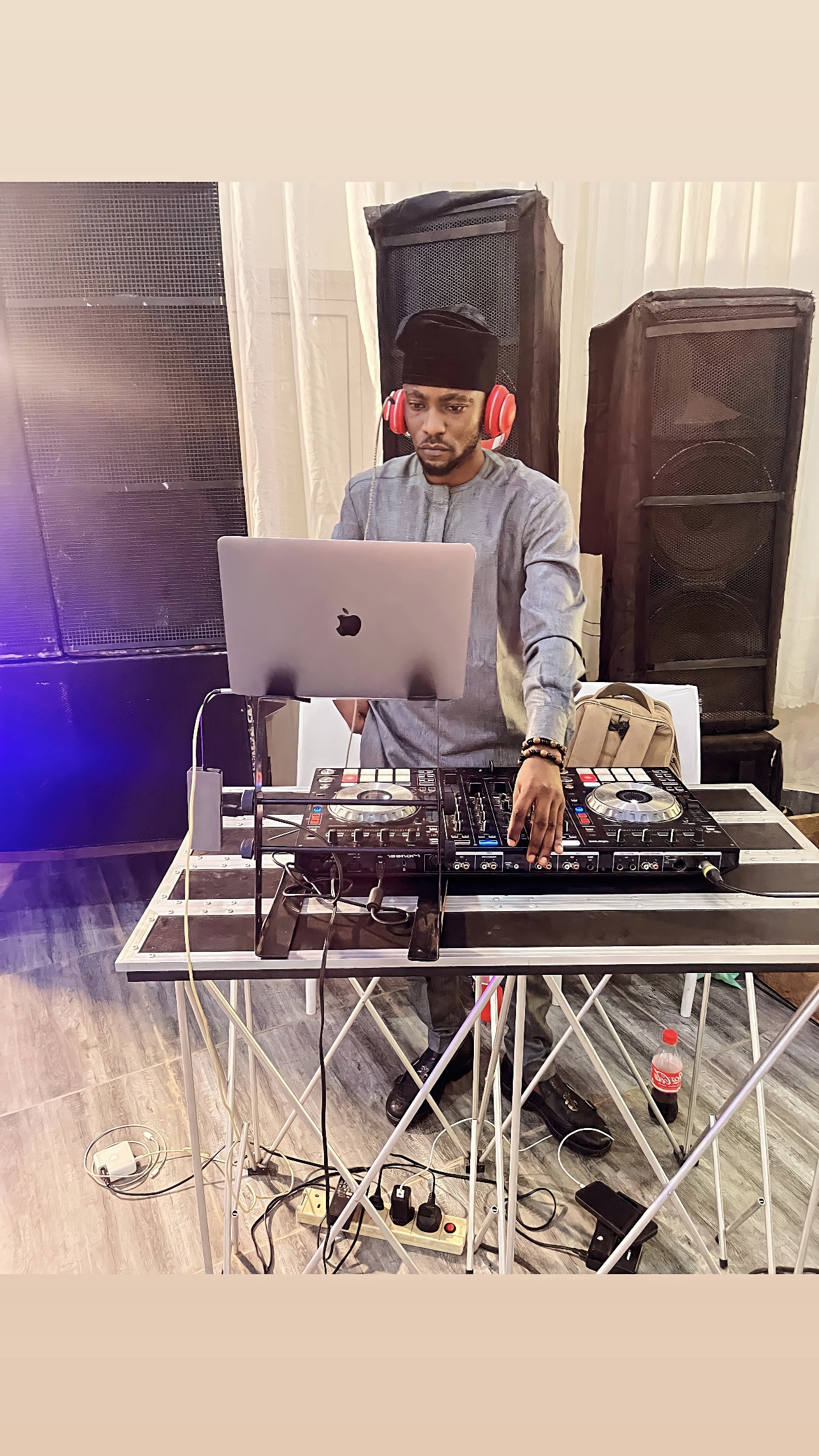 Dj Dixon