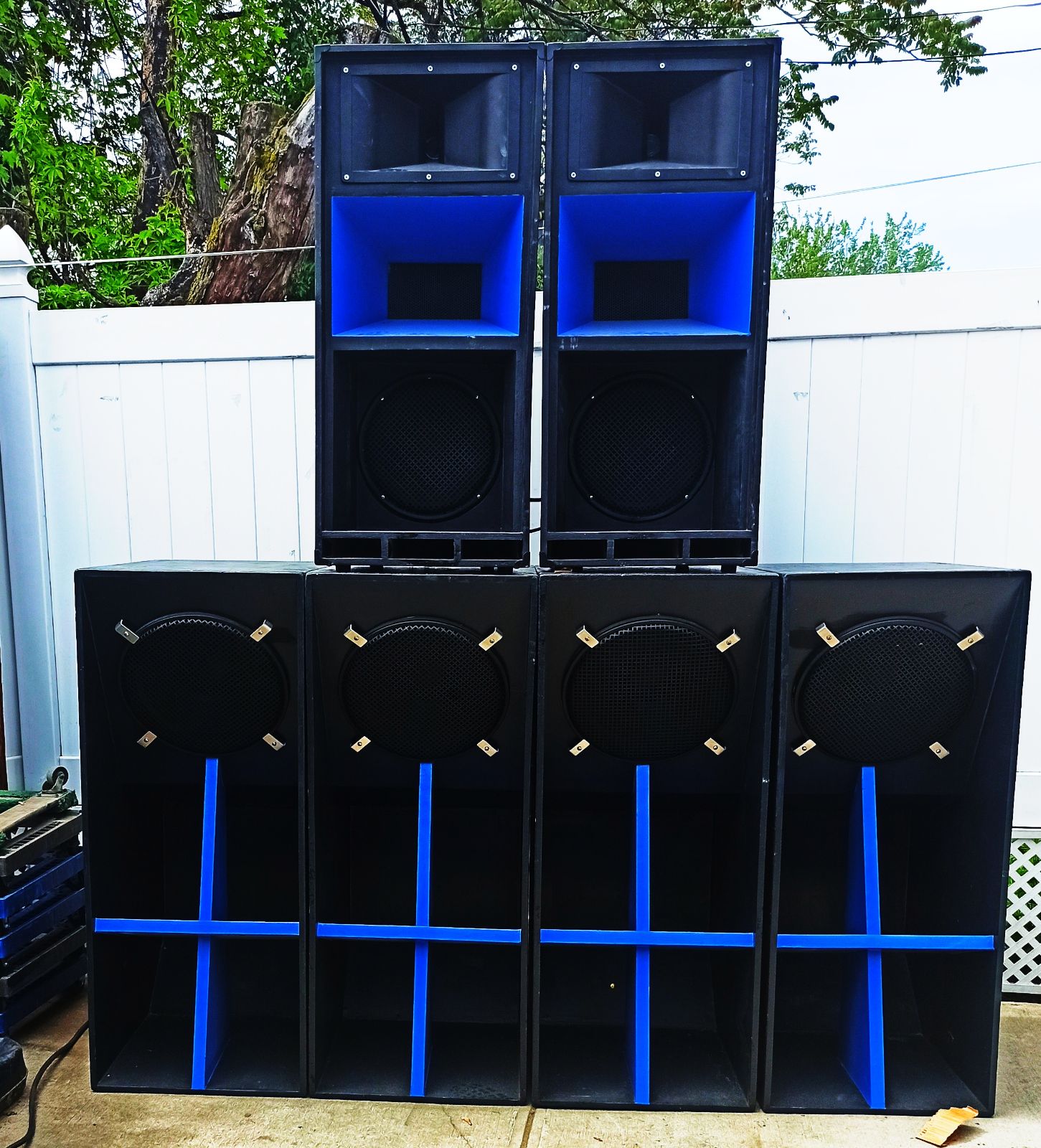 Xclusive HD Sound & Lighting