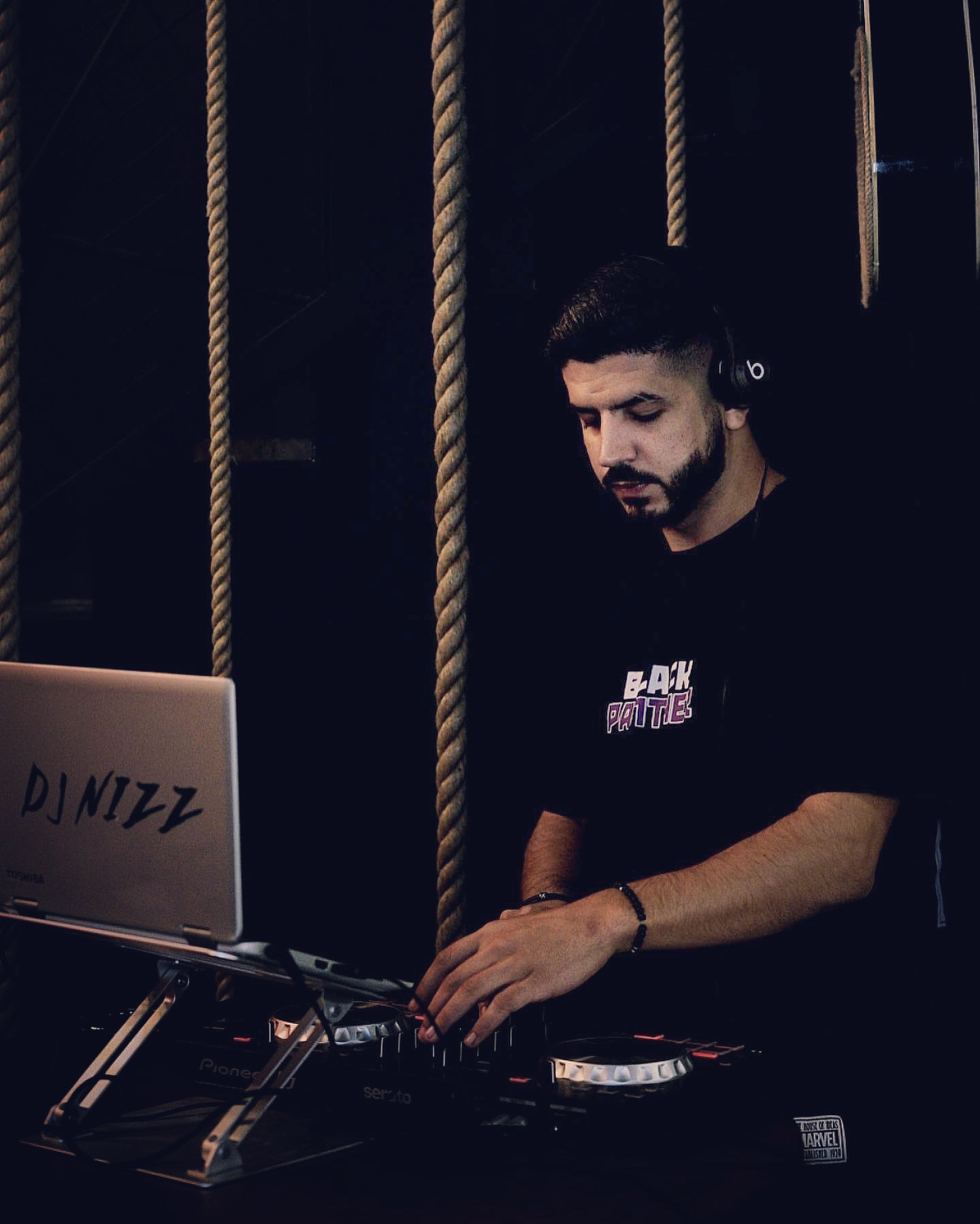 DJ NIZZ