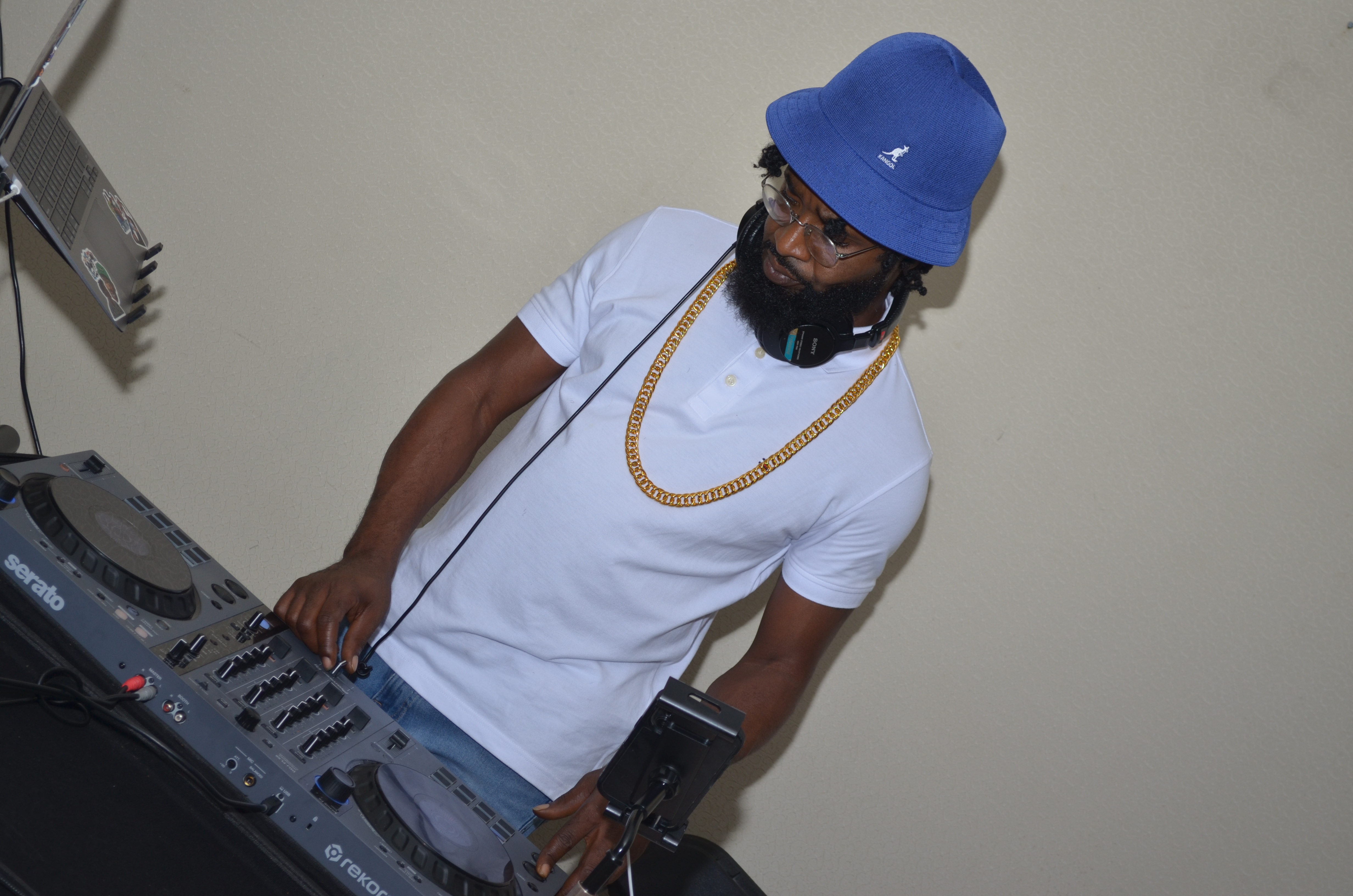 Dj Max B 