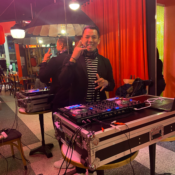 Dj Leandro ari