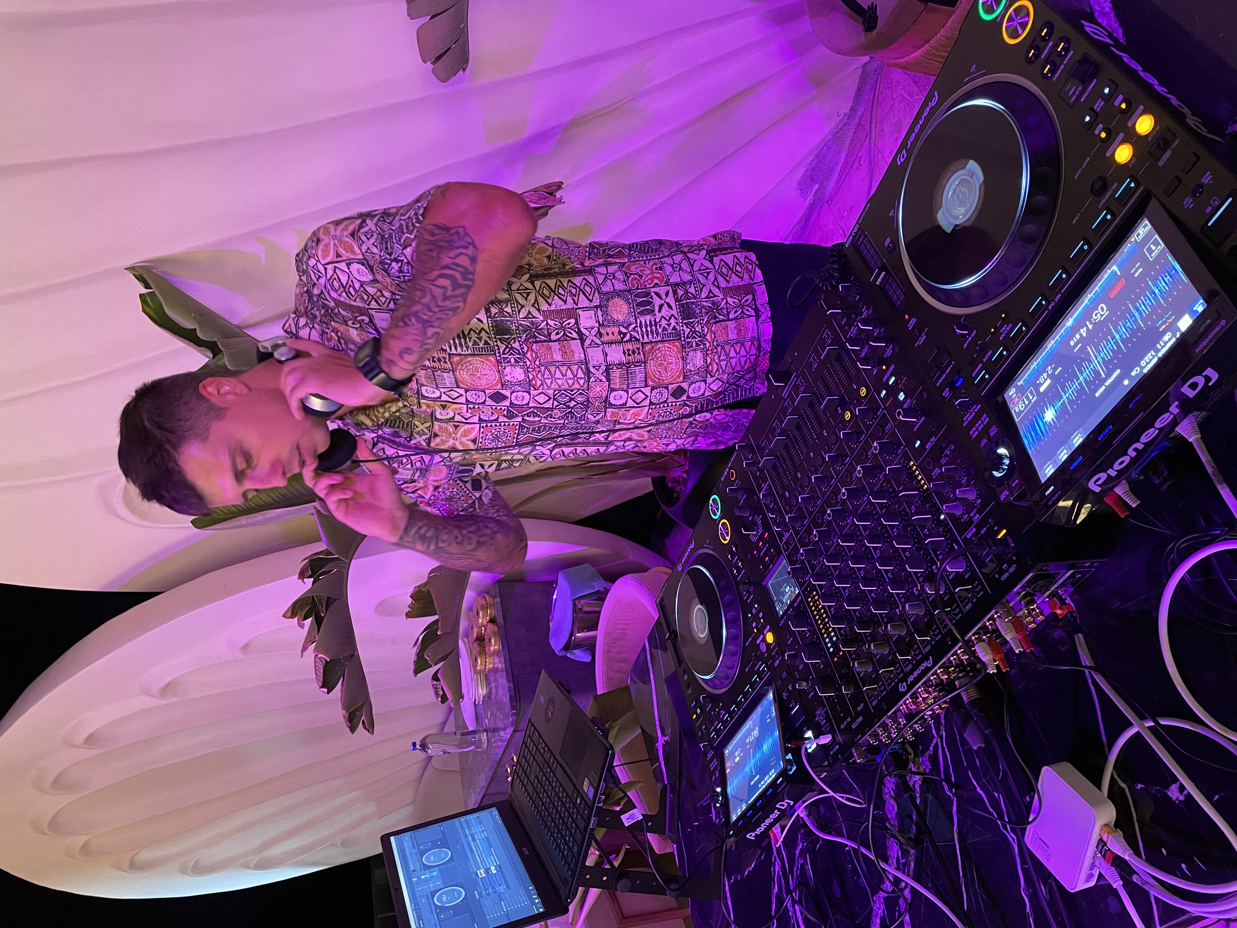 DJ BARK 