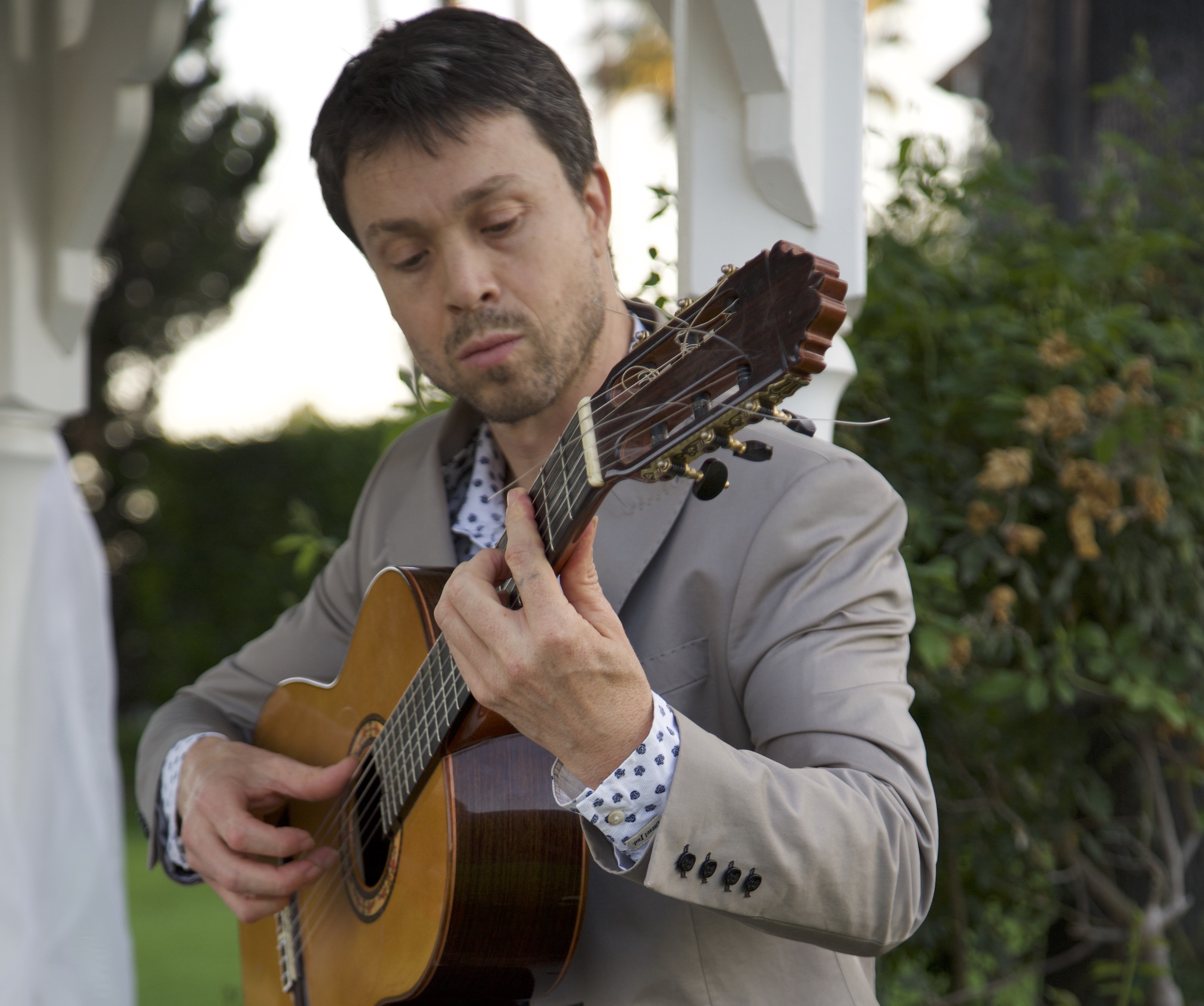 spanish acoustic guitarist orange county