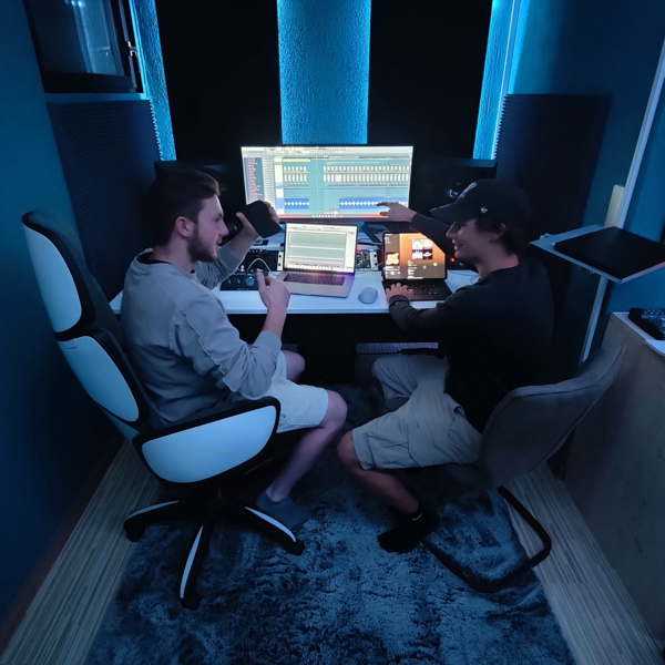 LJ MUSIC