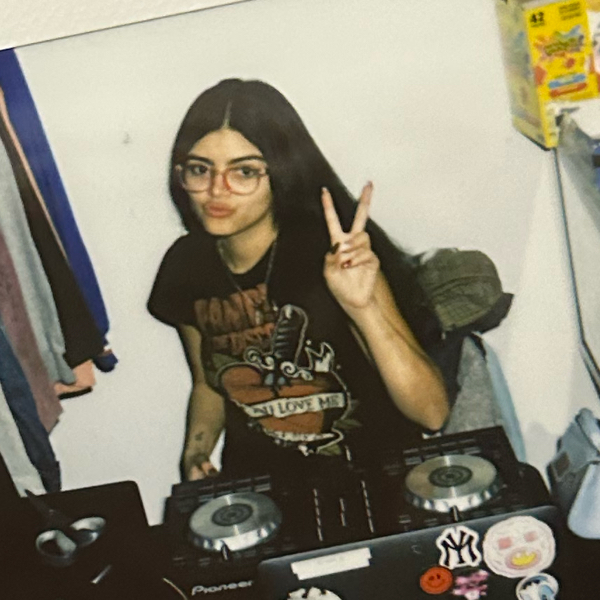 DJ LYRICMOLLYPOP