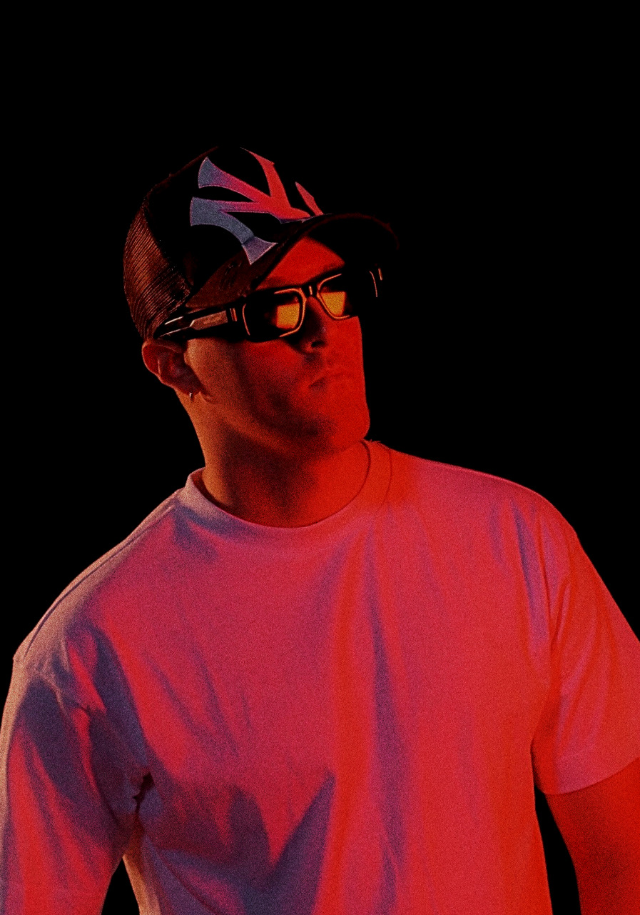 DJ AM