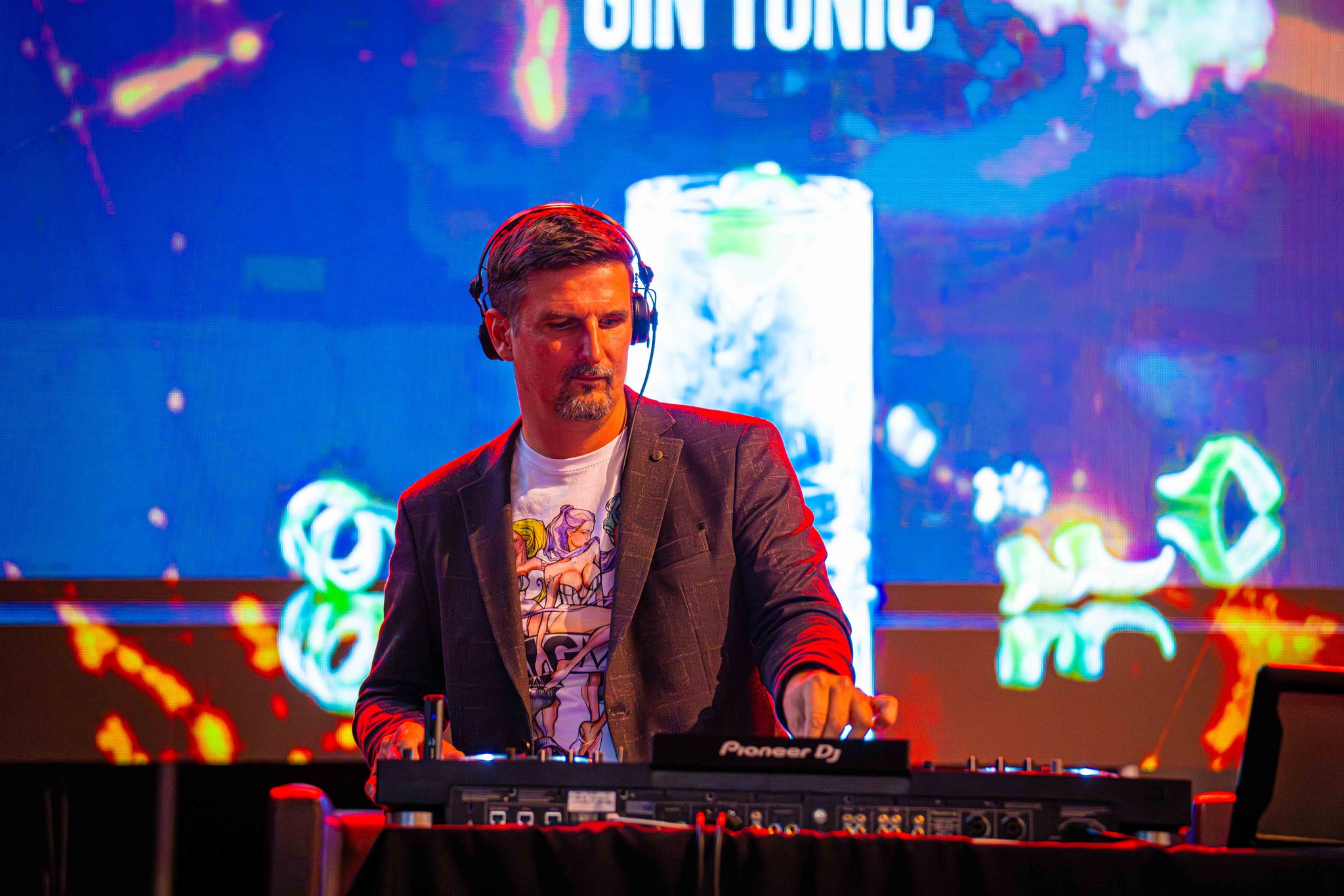 DJ So Chic