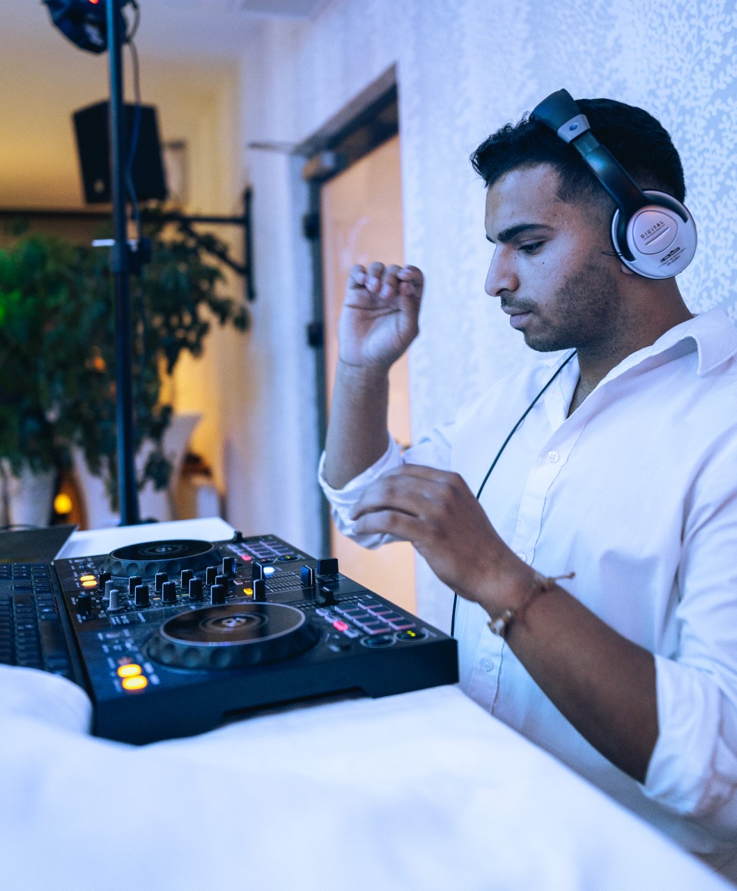 DJ Aladdin