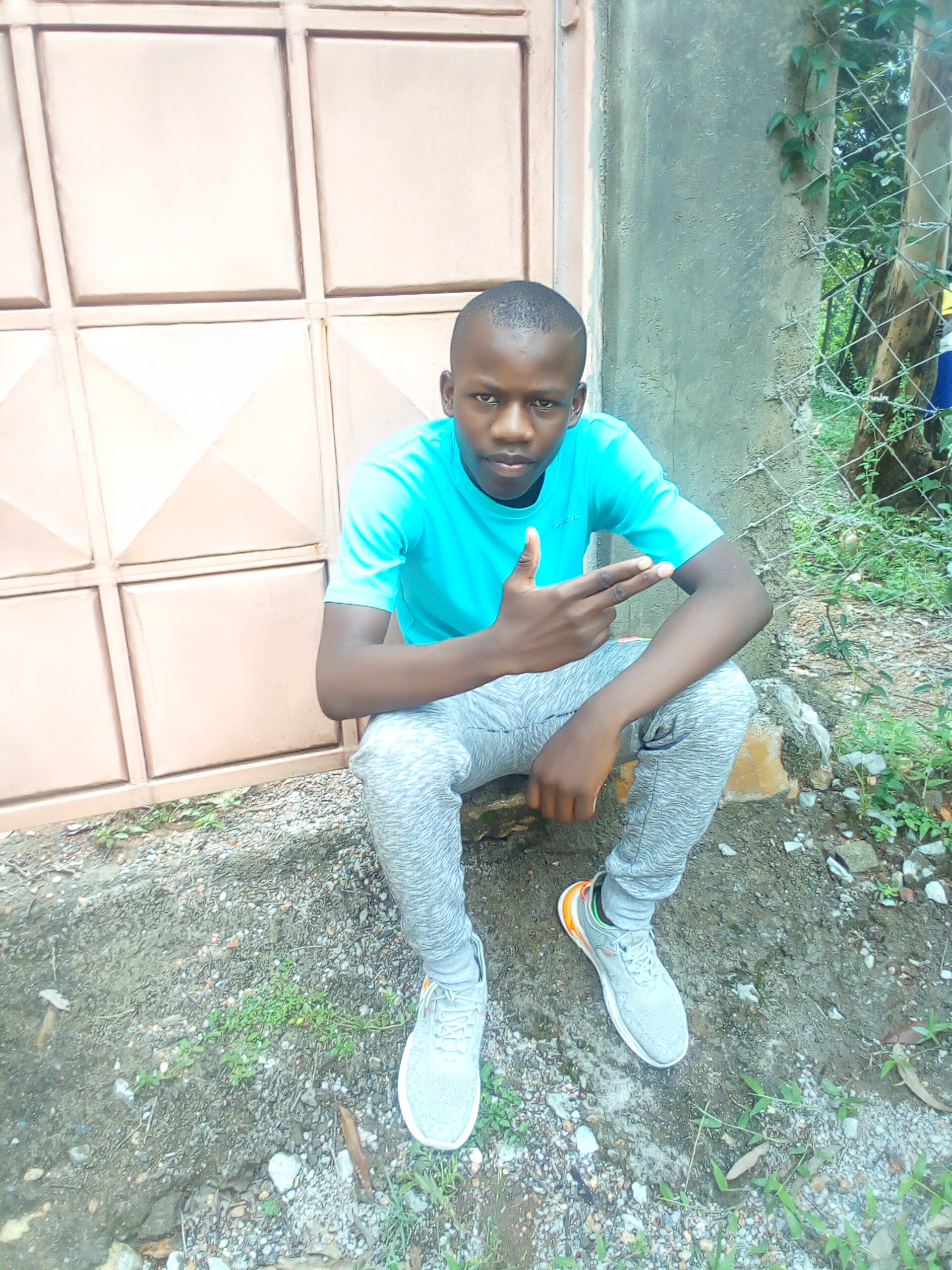 DJ BRIZZ