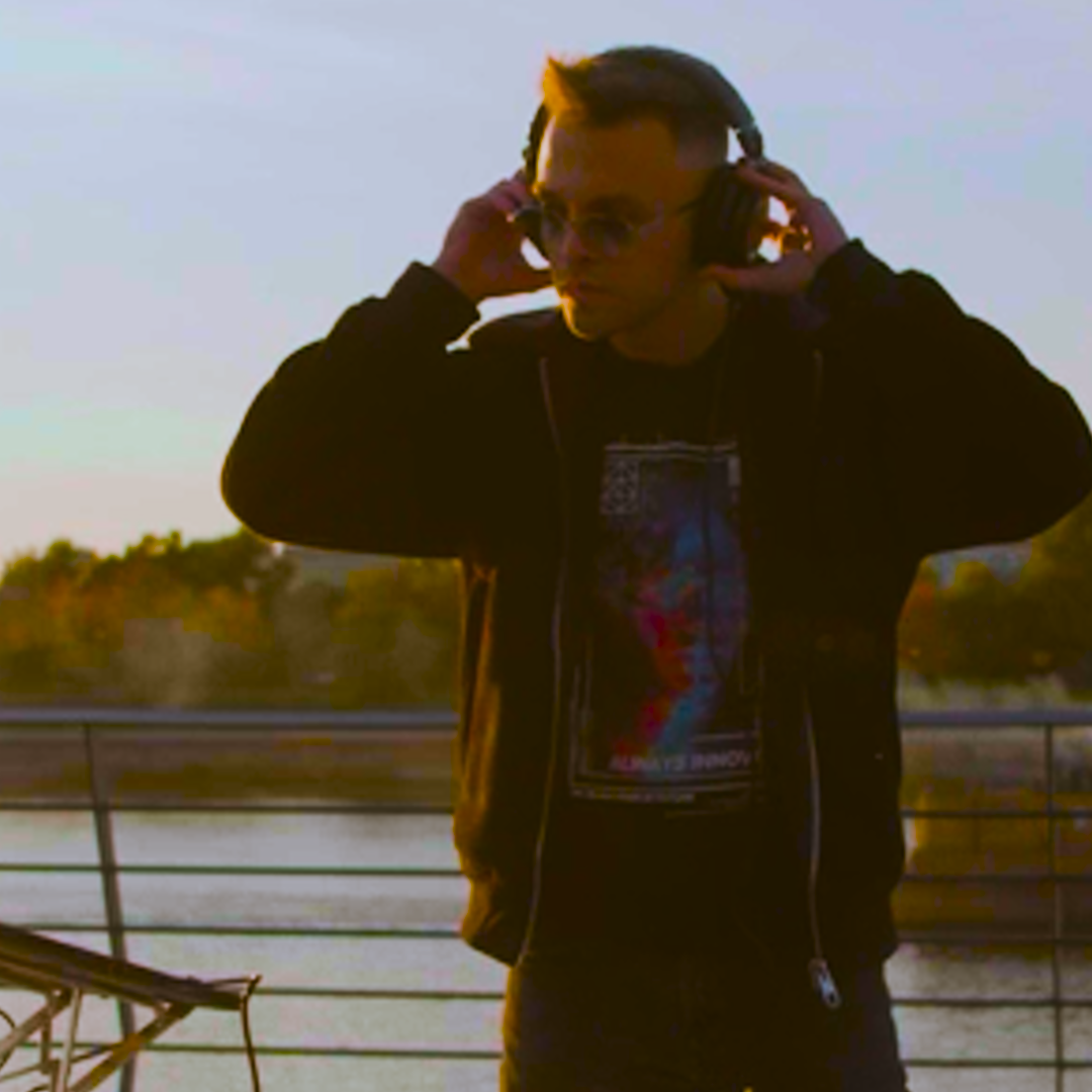 Dj Artificial